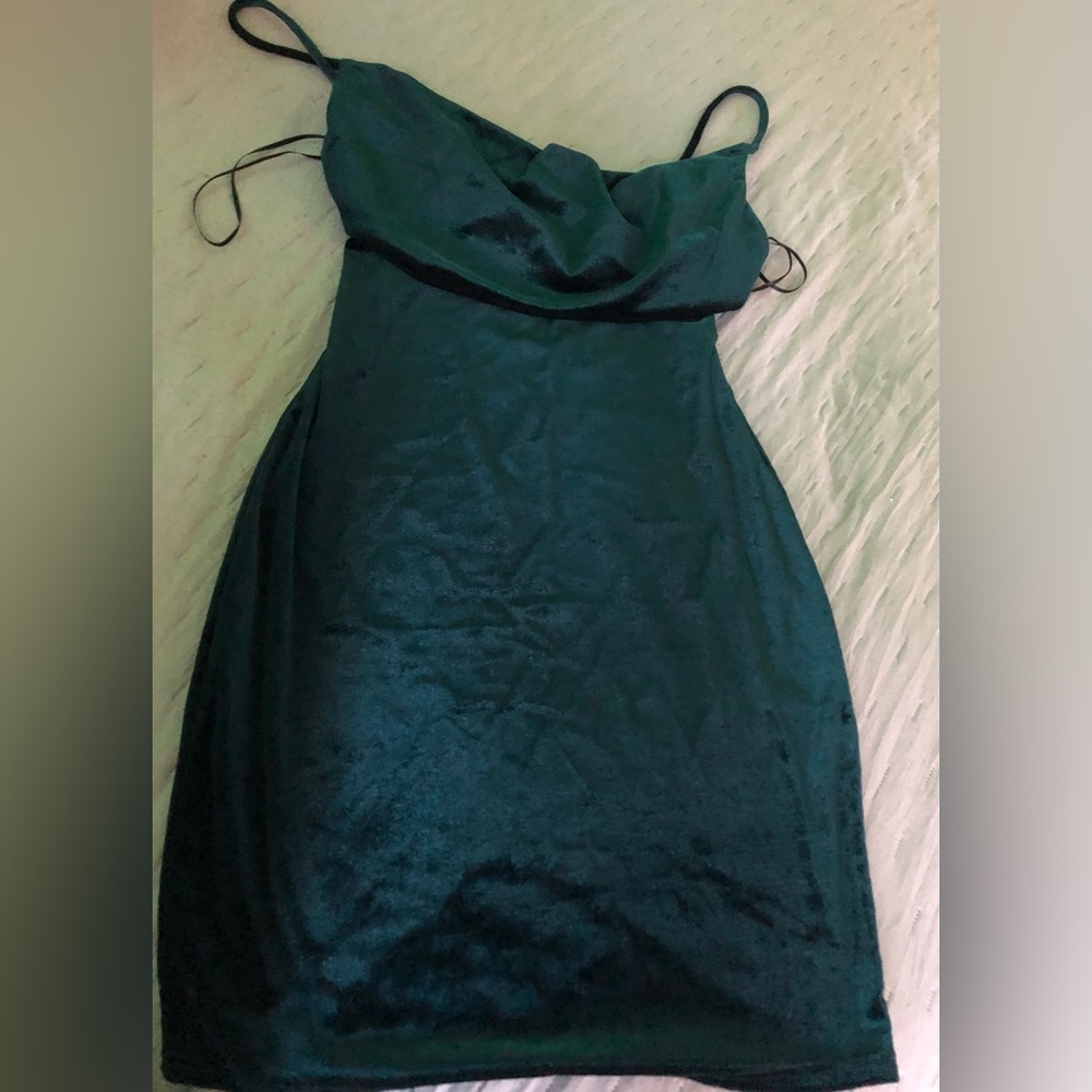 Vestido verde esmeralda
